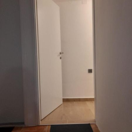 Apartman Sa Lodom 2+2 Apartman Pirovac Kültér fotó